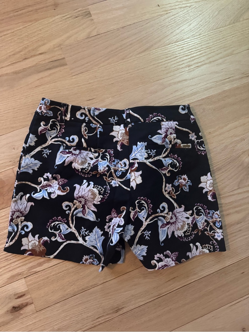 White House Black Market Black Floral Scroll Print Shorts